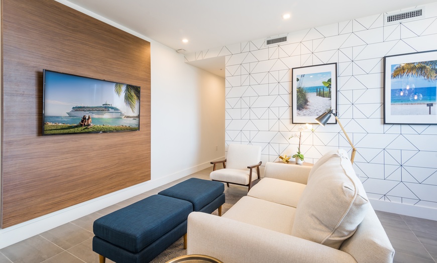 Image 22: Chic South Beach Condo Escape Near Pristine Shores and Art Deco Charm