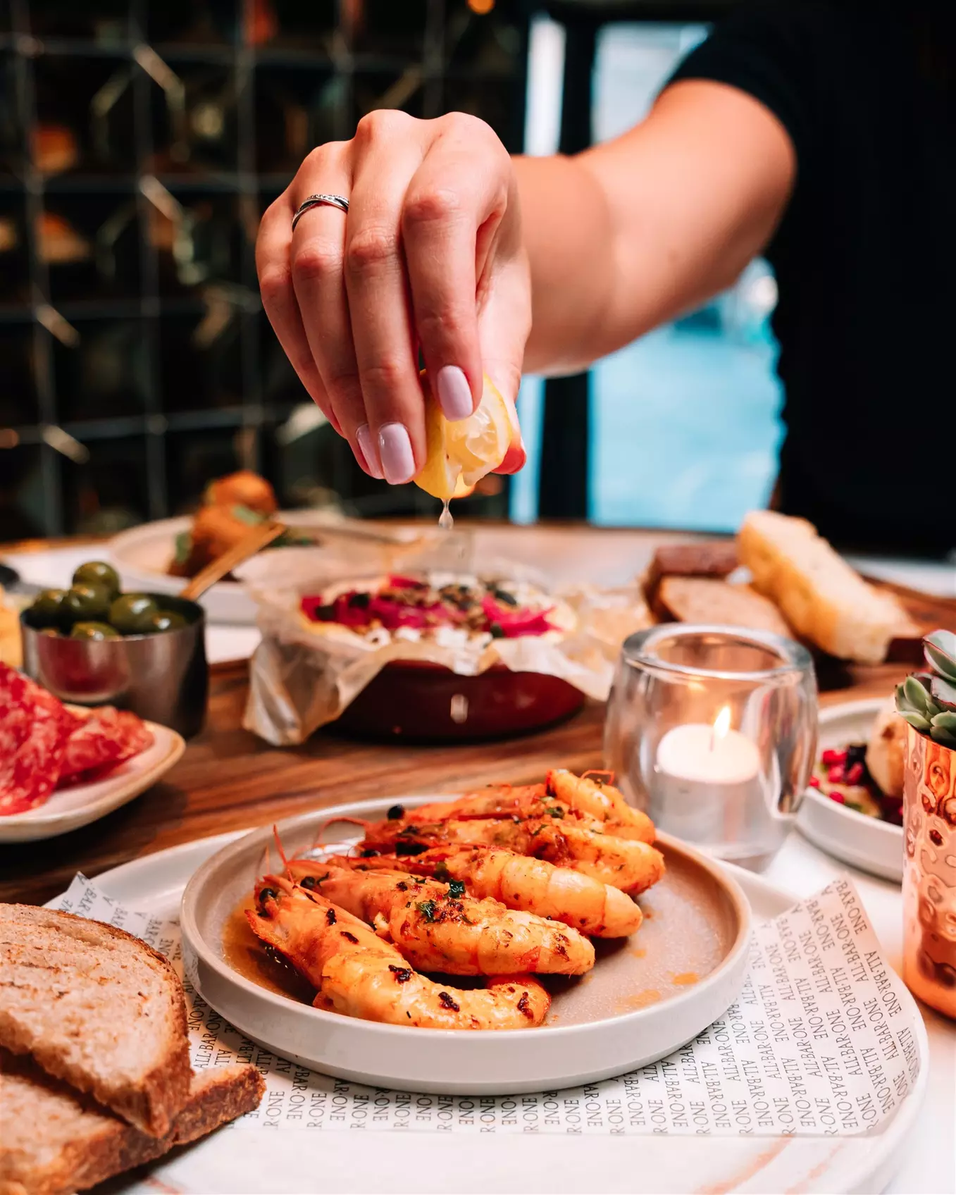 Enjoy 2 Wine Flights with Grazing Board