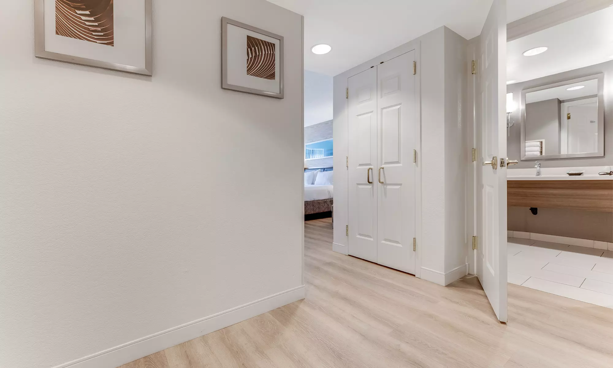 Stay at Sonesta Anaheim Resort Area, Anaheim, CA