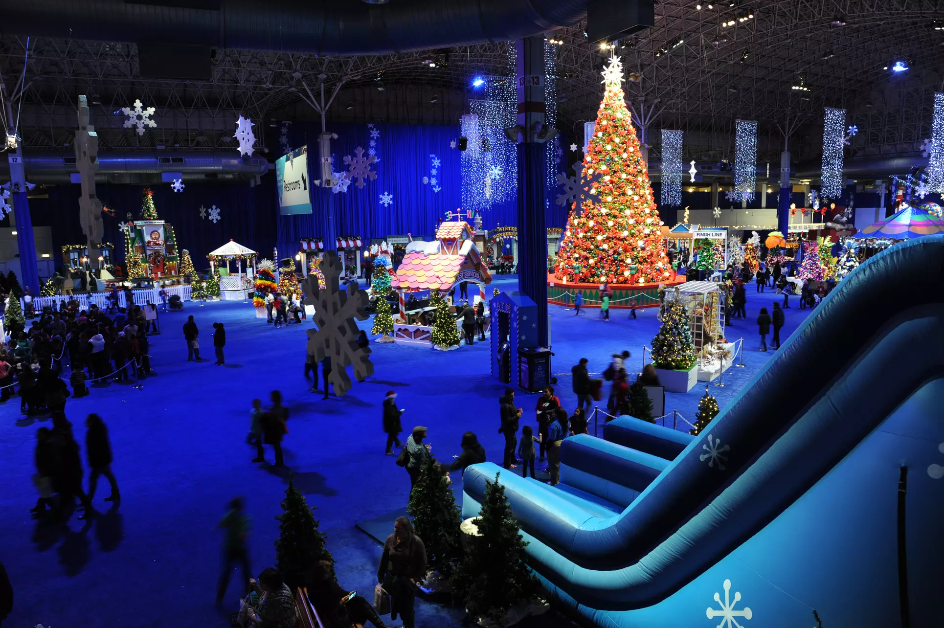 Winter WonderFest, Chicago’s Ultimate Indoor Holiday, Navy Pier