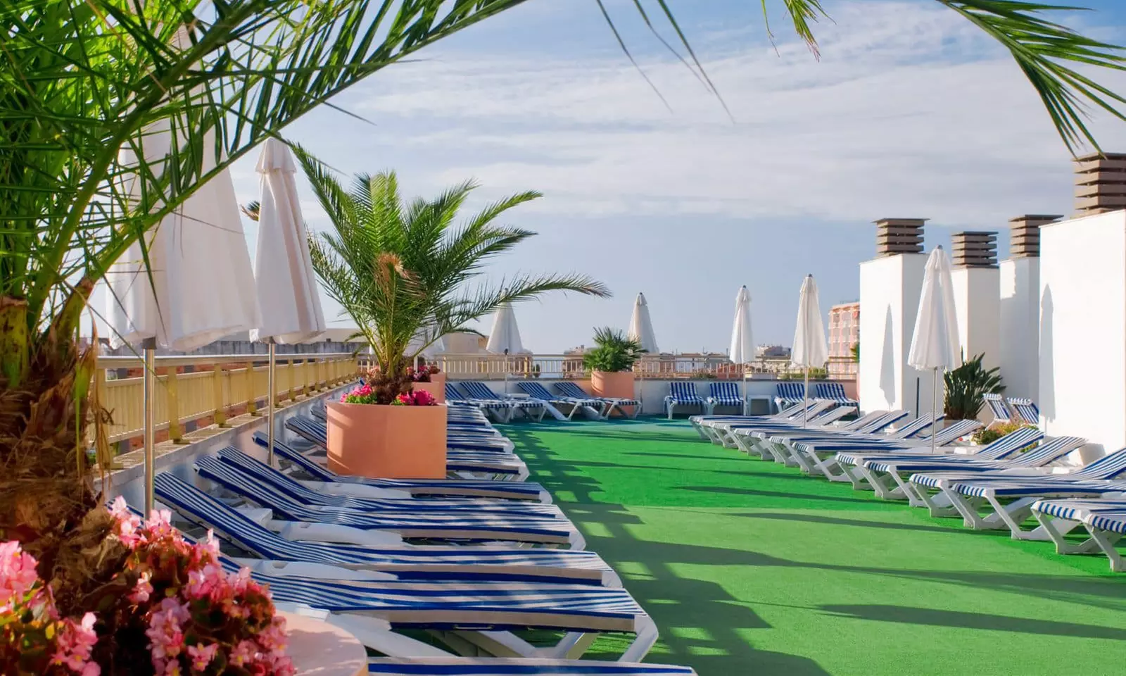 Pineda de Mar : chambre standard en demi-pension ou pension complète