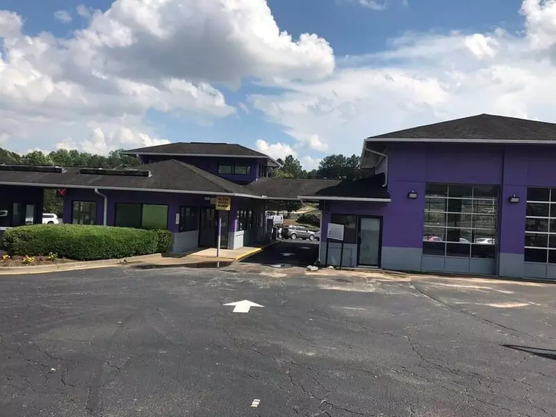 Parking at Jiffy ATL