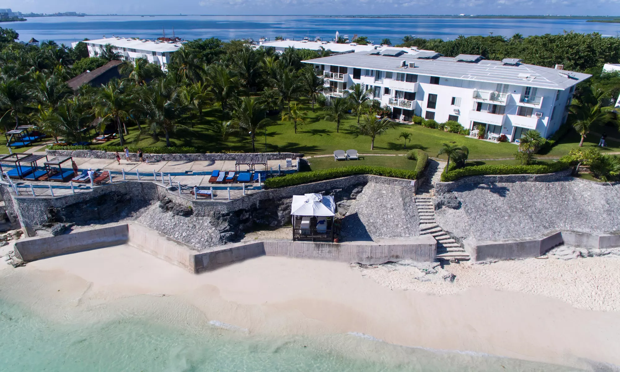 ✈ 4-Night All-Incl. Cancún Vacation with Air