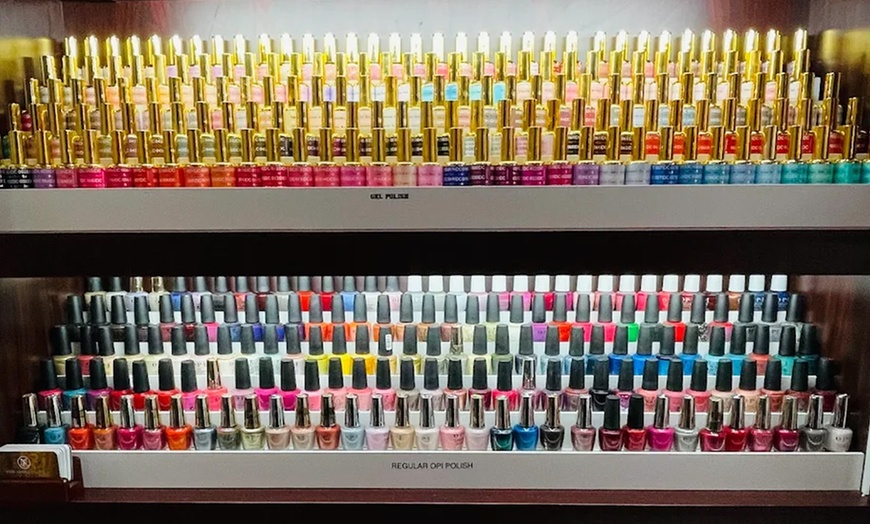 Image 7: Get Gorgeous Nails with Luxury Pedicure Options