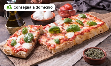 Una pizza alla pala o focaccia offerta da Pizzeria La Taverna del Bergallo (sconto 10%). Consegna a domicilio