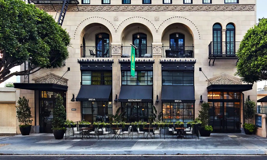 Image 18: Spacious 4* Hotel in Downtown Los Angeles