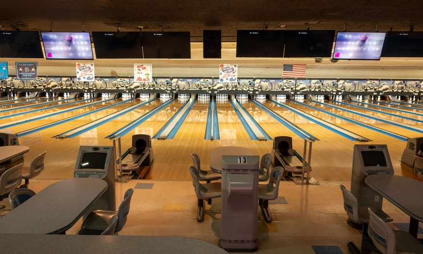 Image 5: 60/90 Min of Unlimited Bowling w/ Shoe Rental at North Arlington Bowl