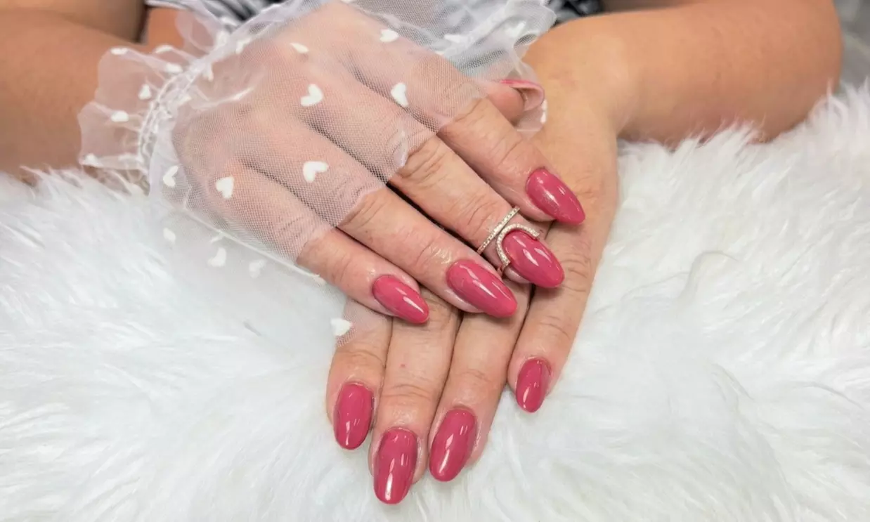 Manicura, pedicura o manipedicura normal o semipermanente