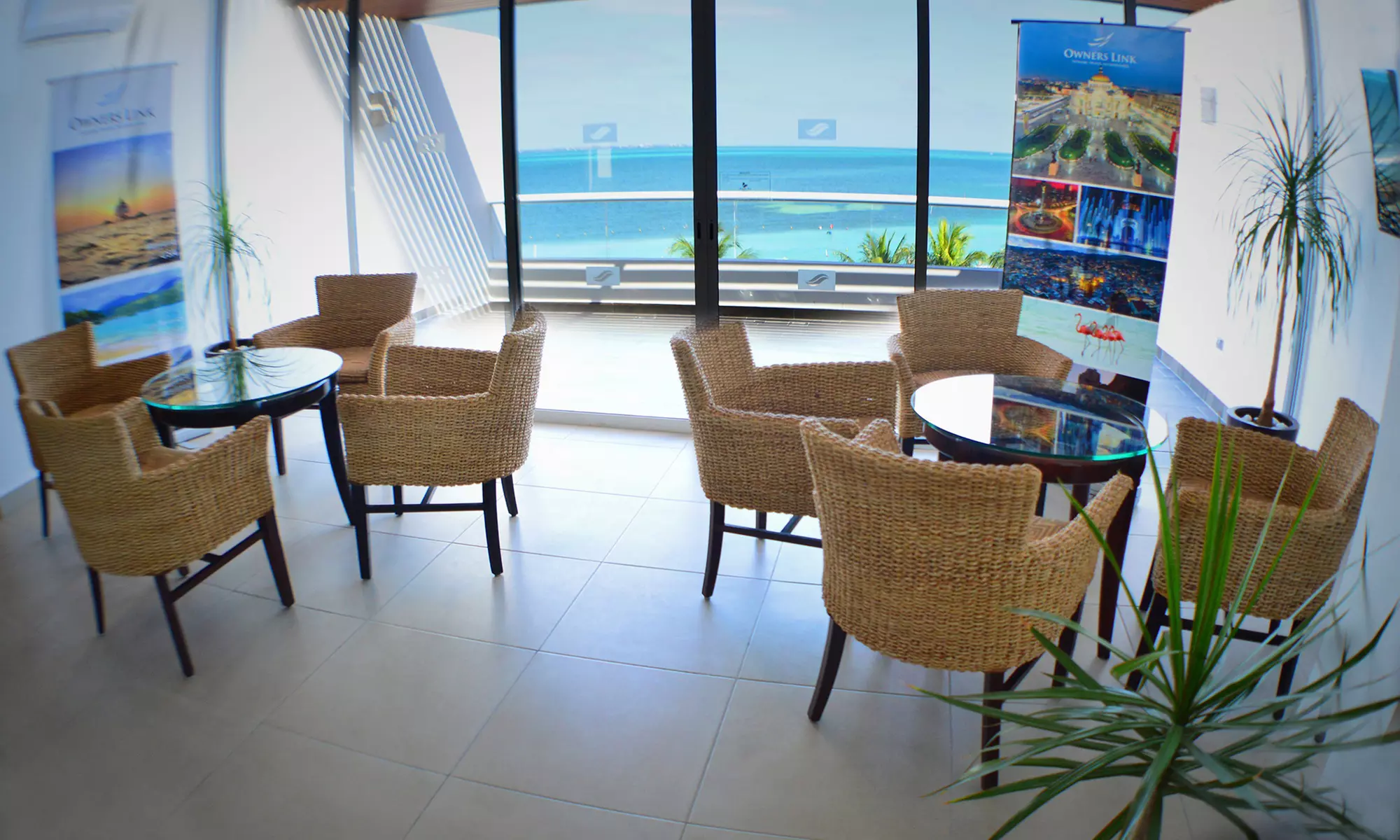 ✈ 4-Night All-Inclusive Mexico Stay with Airfare from Travel by Jen