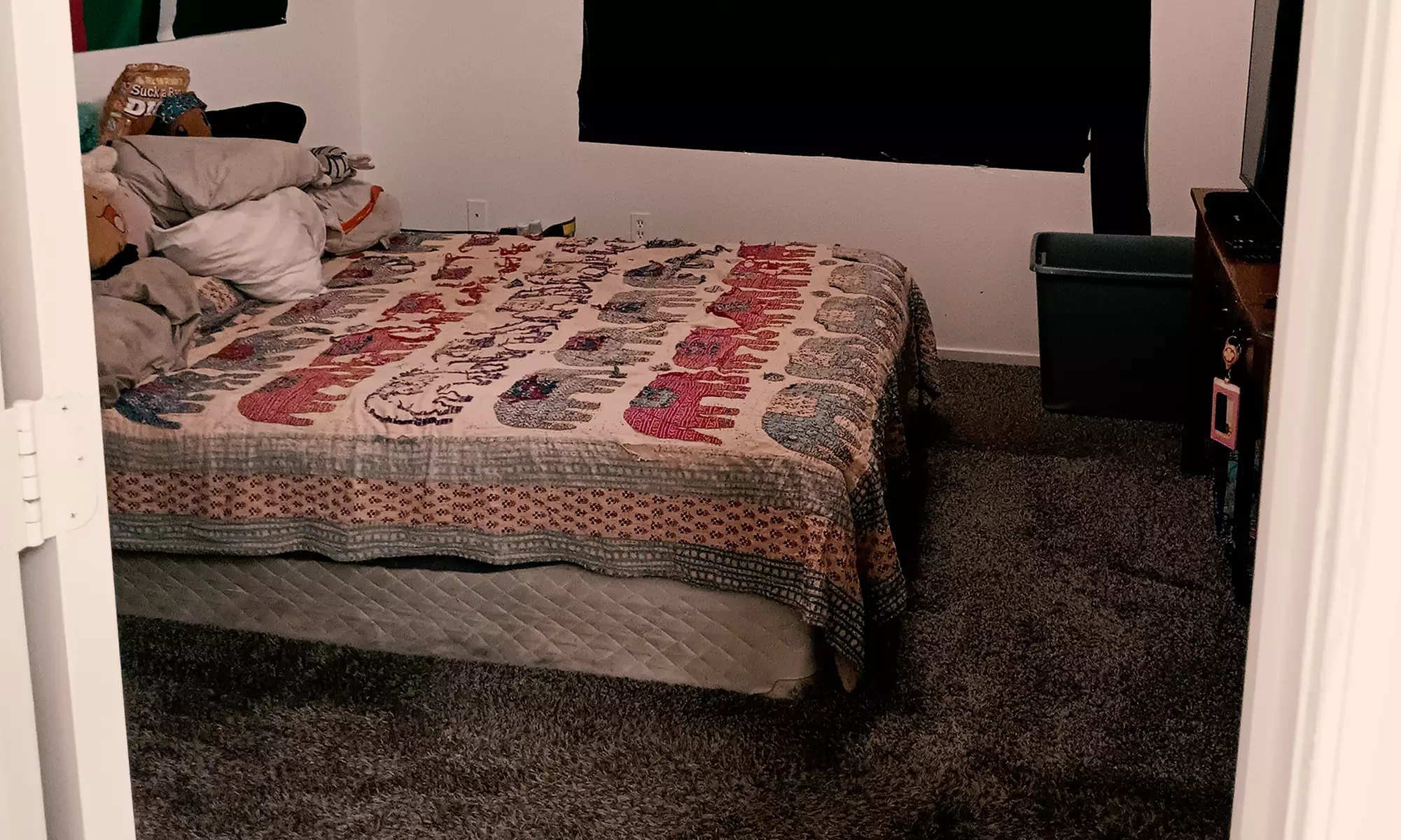 Home Cleaning: 3–5 Hour Sessions or Half-Bath Deep Clean with Supplies