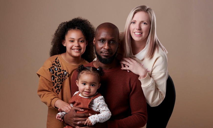 Image 4: Explore Makeover, Boudoir  & Family Photoshoot Package