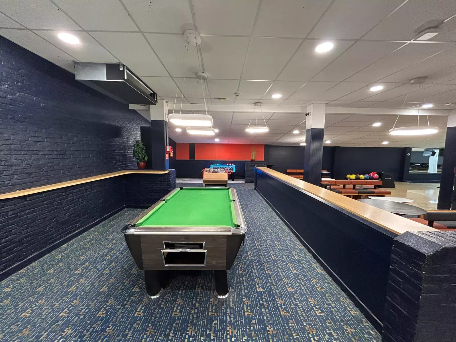 Un strike de saveurs et de fun au Metro Bowling Lille