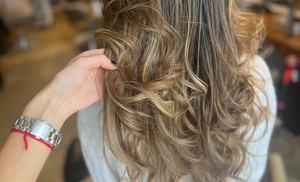Hair upgrade: kappersbehandeling naar keuze in Amsterdam Hair upgrade: kappersbehandeling naar keuze in Amsterdam