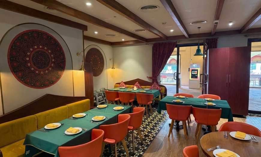 Image 3: Valentine’s Fine-Dining 5-Course Experience with a Glass of Bubbly 