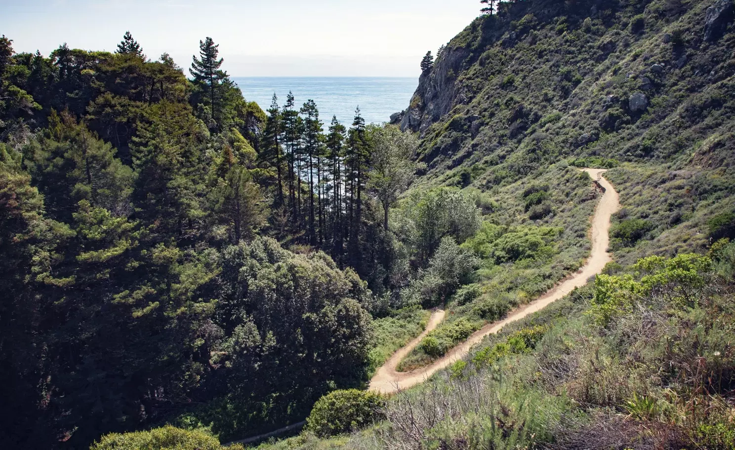 ✈ America’s Great West: A National Parks Expedition from Worldee