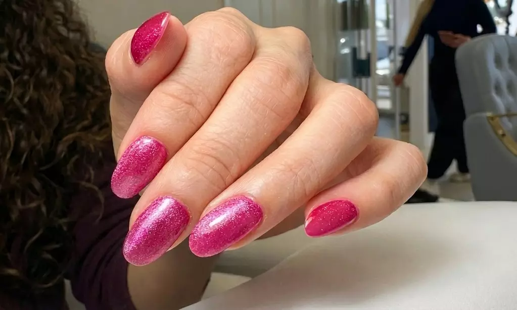 Mani & Pedi Normal/ or Manicure Gel Polish,  Acrílico or Extentions