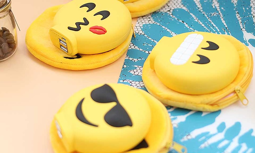 Image 13: Powerbank Emoji da 8800 mAh