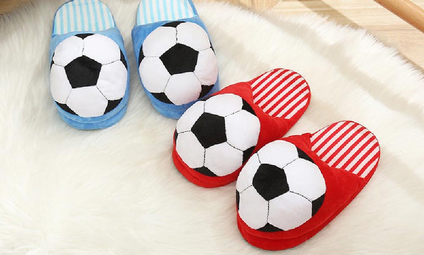 Image 3: Football Style Indoor Slippers