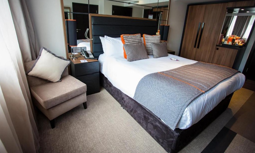 Image 17: Buckinghamshire: King Room with Breakfast, Dinner & Late Check-Out
