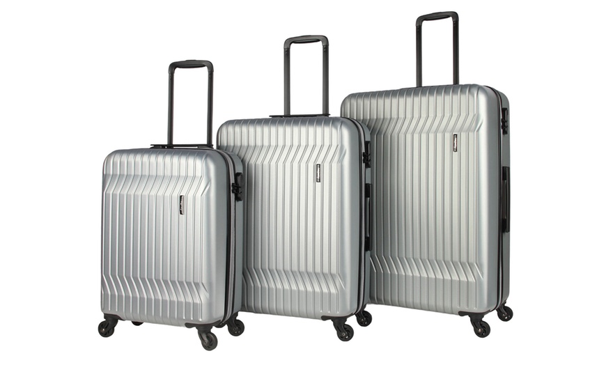 Image 21: Set of Three Hard-Shell ABS Suitcases