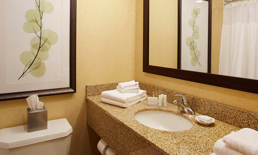 Image 3: Member-Only Deal: Courtyard by Marriott Ithaca Airport/University