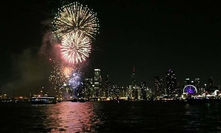 Image 1: 2-Hour Private Boat Tour for Six People with Fireworks and More
