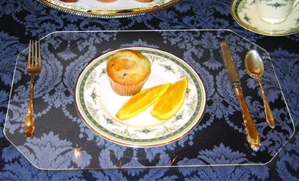 Set of 4 Clear Acrylic Placemats - Primary Image