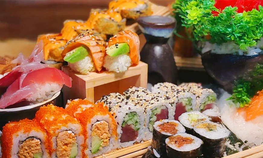 Image 1: Exklusive Sushi-Platte "Zen selection" für 2 oder 4 Personen