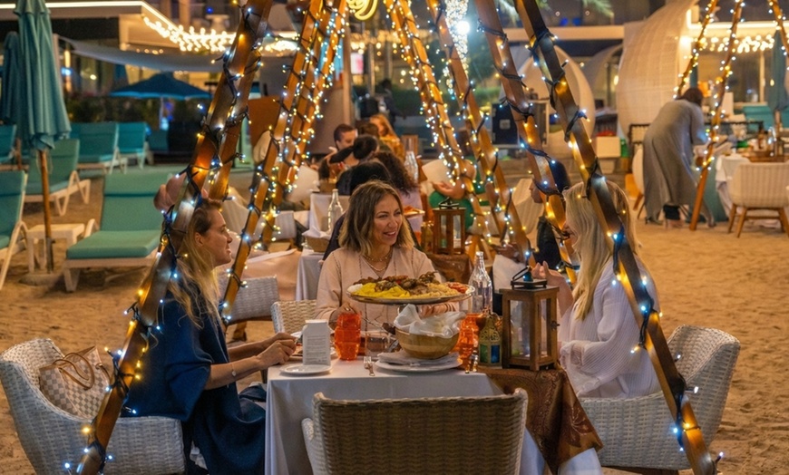 Image 8: Enjoy a 5* Beach front Iftar Buffet with Ramadan Beverages