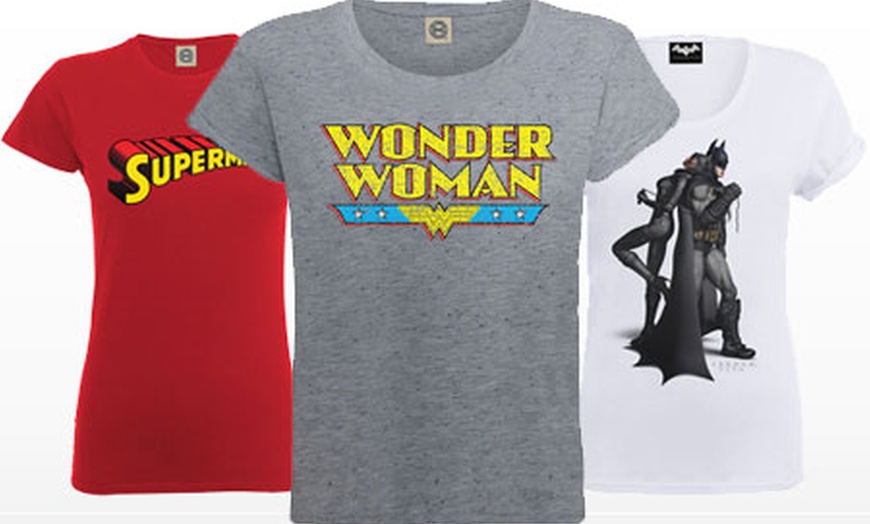 Image 4: DC Comics Official T-Shirt