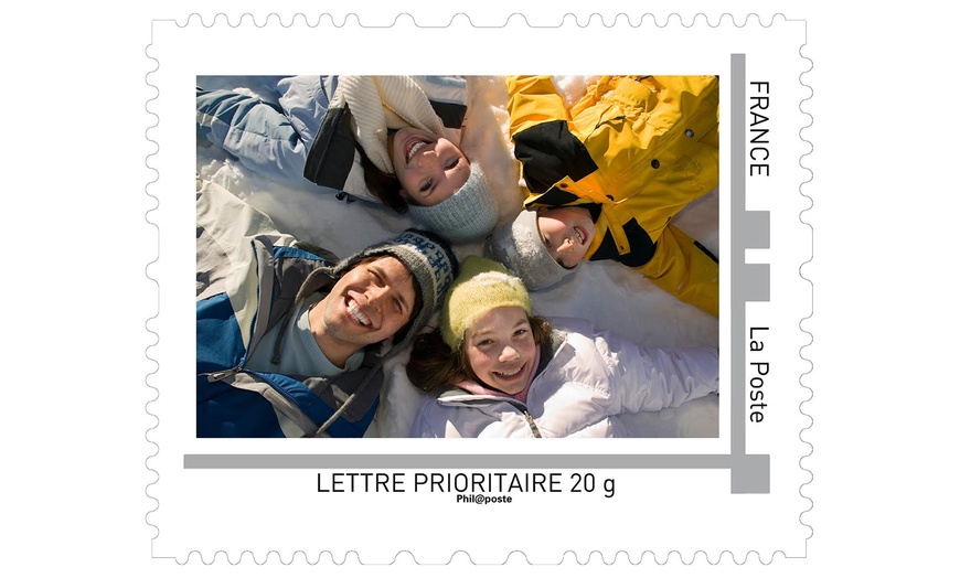 La Poste : Timbres Personnalisés - La Poste Mon Timbre à Moi | Groupon