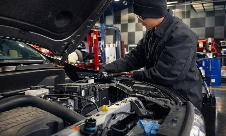 Image 3: Enhanced Engine Protection: Synthetic Blend Oil Change (Upto 5 Quarts)