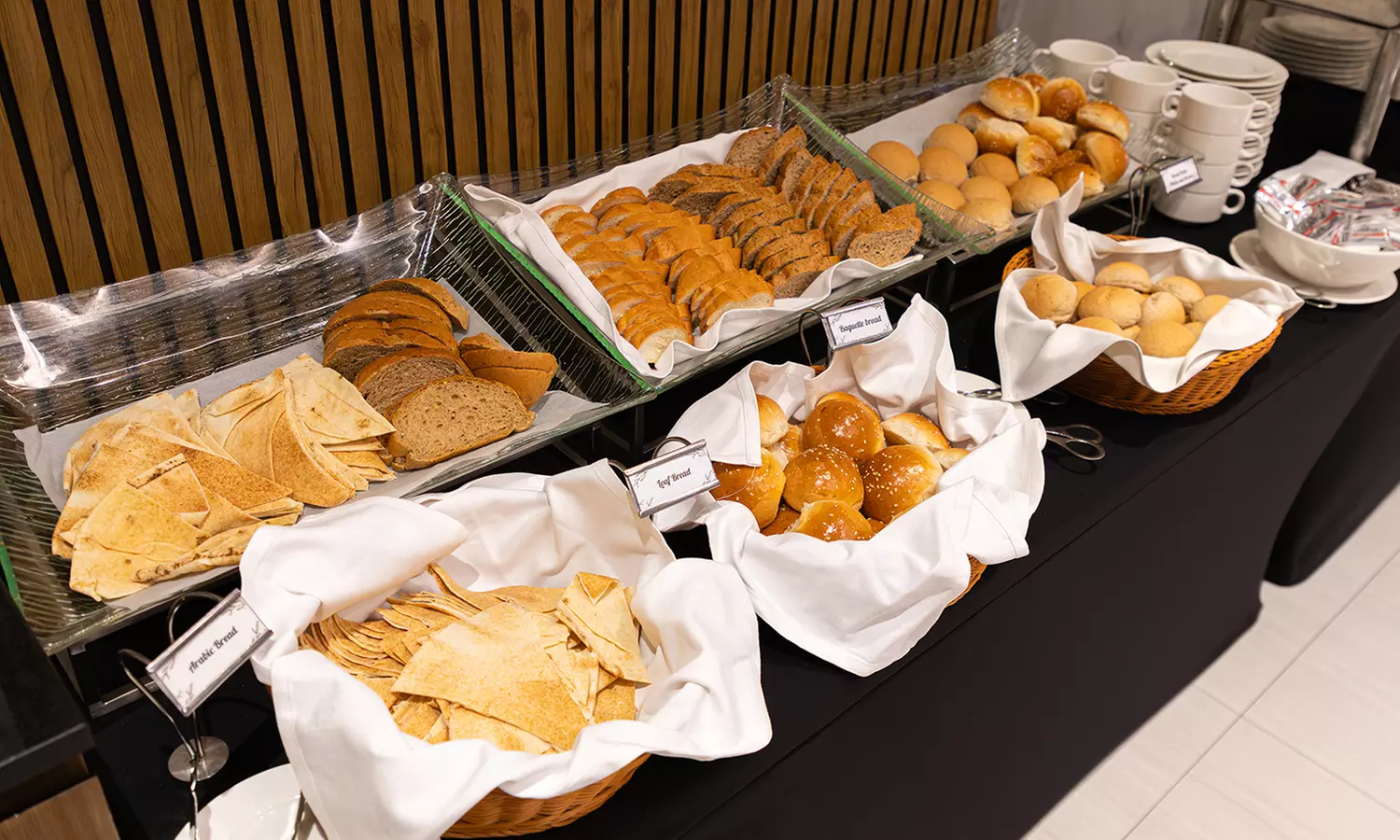 Premium Iftar Buffet with Bottomless Ramadan Beverages