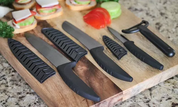 7-Piece Ceramic Knife Set - Primary Image