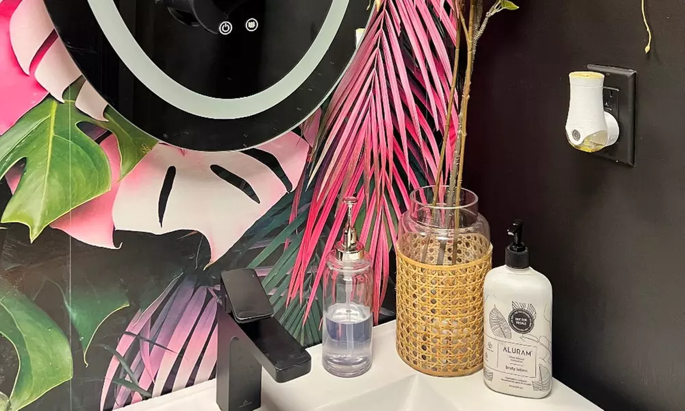 One or Two Deep Conditioning and Blowout Sessions for Smoother Hair