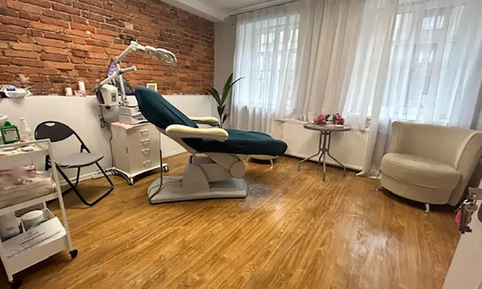 Klasyczny masaż ciała lub lifting kobido z opcjonalnym spa