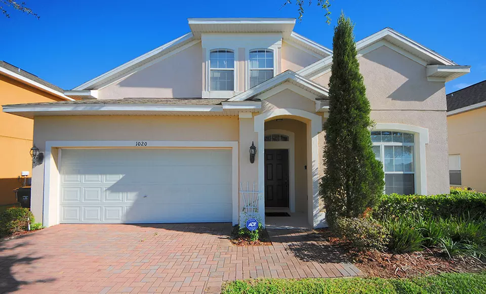 2-, 3-, or 5-Night Stay for Up to Six at Starmark Vacation Homes in Greater Orlando - Primary Image