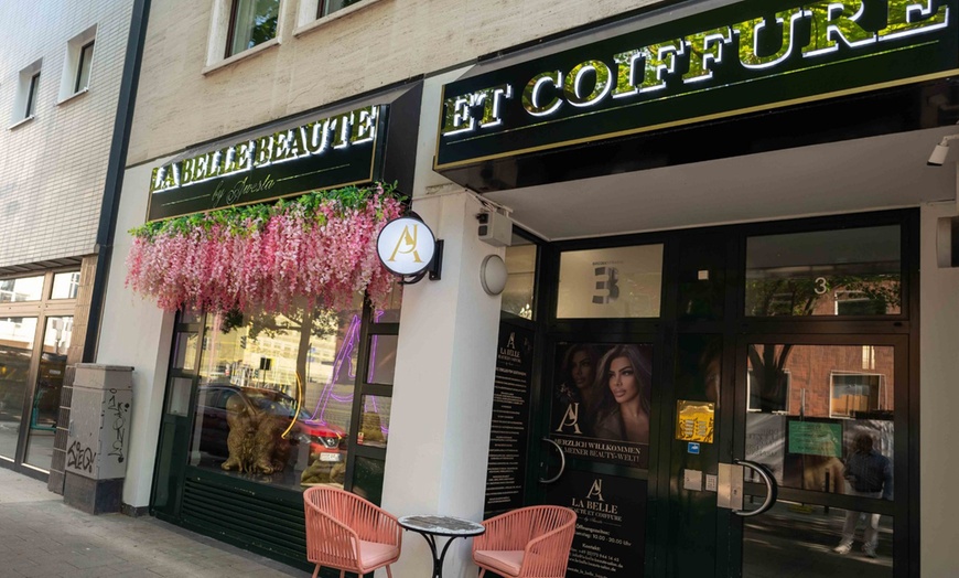 Image 4: Permanent Make-up inkl. Nachbehandlung für Lippen / Brauen für 1 Pers.