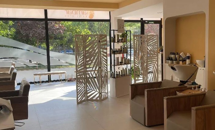 Image 6: Hasta 90% de dto. en Reducción de grasa/celulitis - Sin marca en Ambar Estilistas