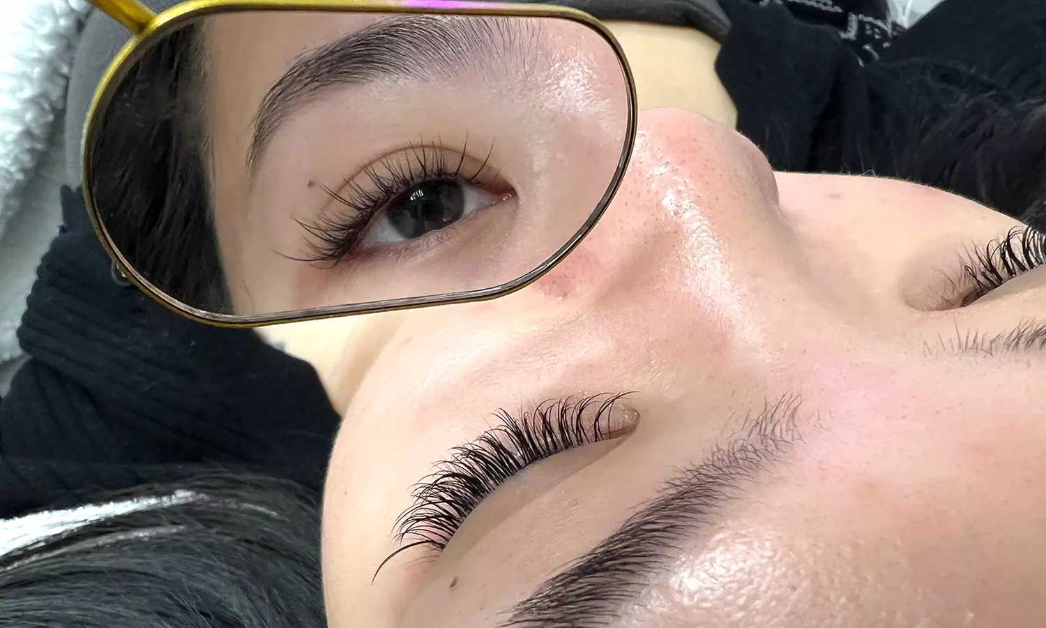 Full Set of Classic Eyelash Extensions or Eyelash Extensions + Optional 2-Week Fill or Lash Lift (Up to 64% Off) - Primary Image