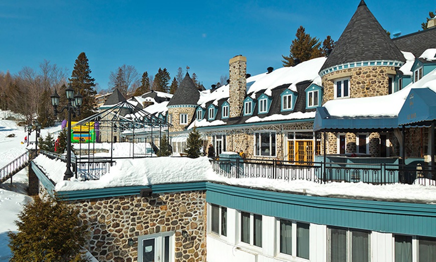 Image 1: Ski Stay in the Laurentians