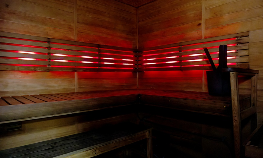 Image 5: Deals on Miami's Premier Sports Facility & Fitness Club 