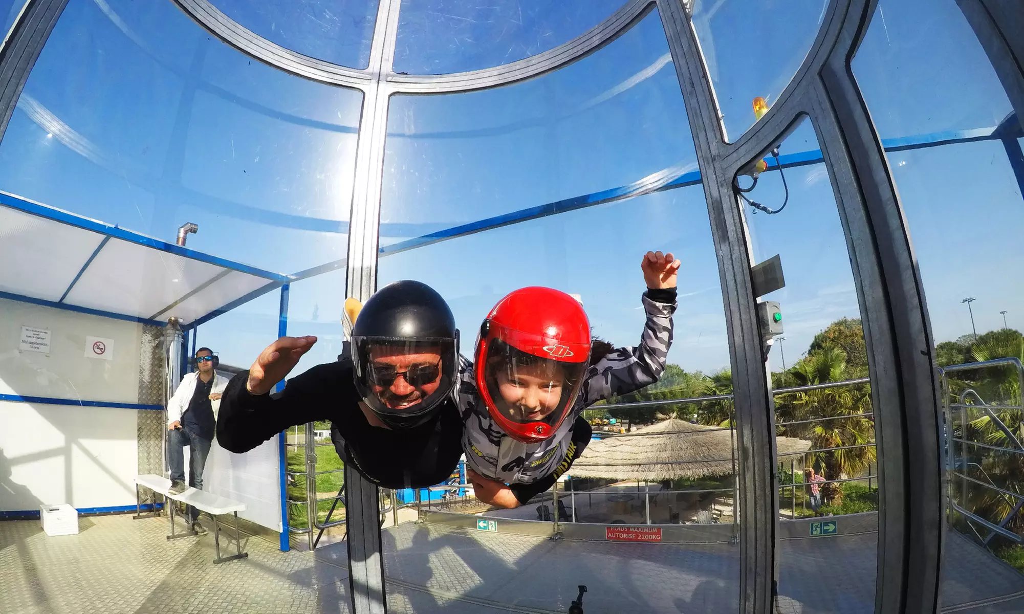 Session de 2 ou 3 vols en chute libre avec vidéo avec Twist Air (jusqu'à 50% de remise) - Primary Image