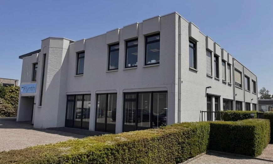 Image 4: Glow-up zonder filter: 1 of 3 carbon peeling behandelingen