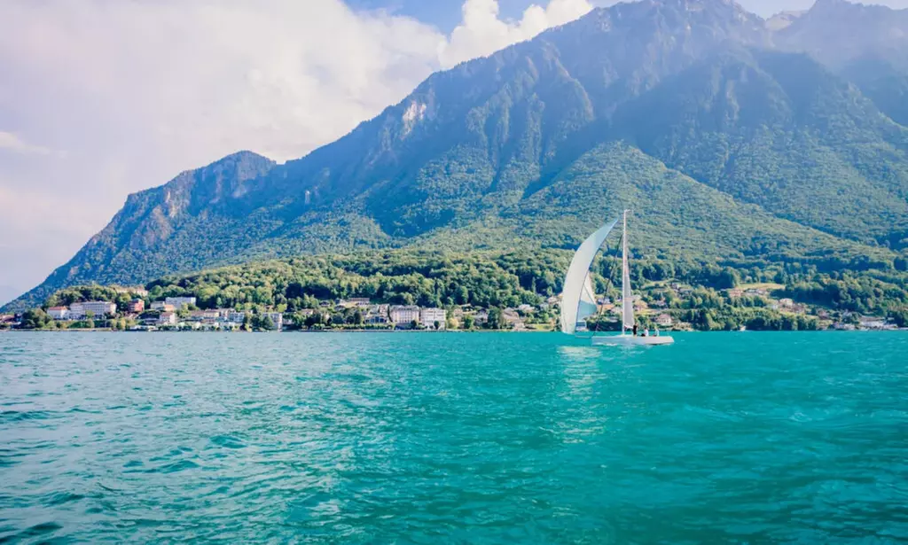Thonon-les-Bains : chambre double avec petit-déjeuner en option