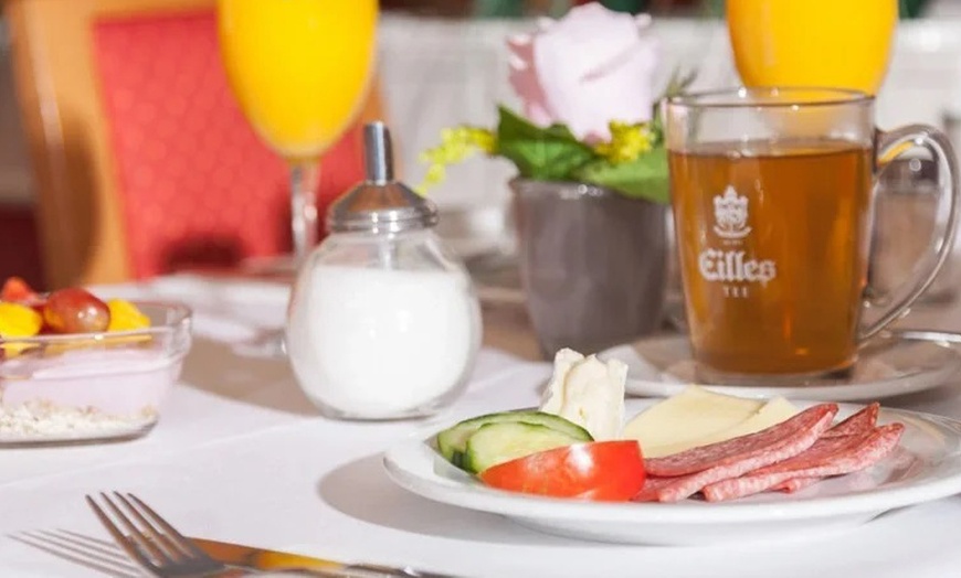 Image 11: Hamburg: 2-3 Nächte mit Frühstück, Late Check-out und Parken