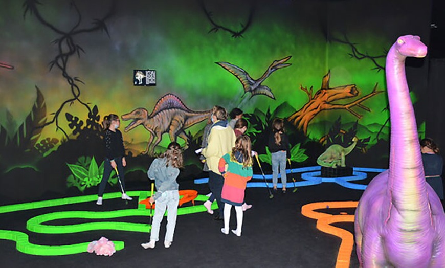 Image 2: Mini-golf Goolfy 60 minutes seul ou combiné repas