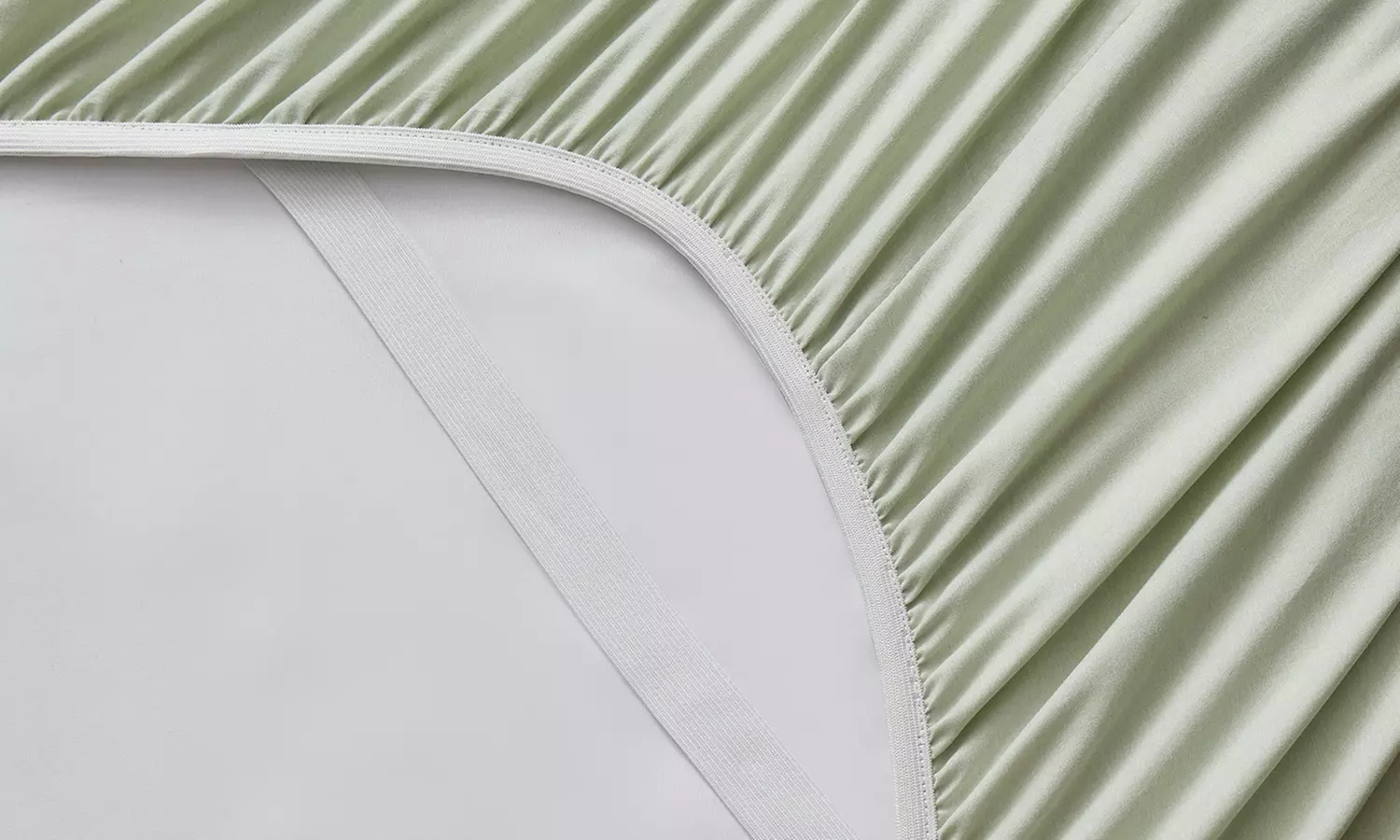Bamboo 2000 Thread Count 6-Piece Chambray Heathered Sheet Set with SnugGrip