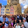 Image 2: Englischsprachige City Tour durch Köln für 1, 2, 4 oder 6 Personen