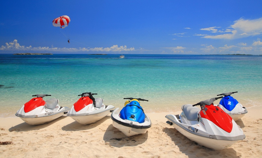 Image 13: 4- or 5 -Night Carnival Cruise Line to Caribbean with Weekender Breaks